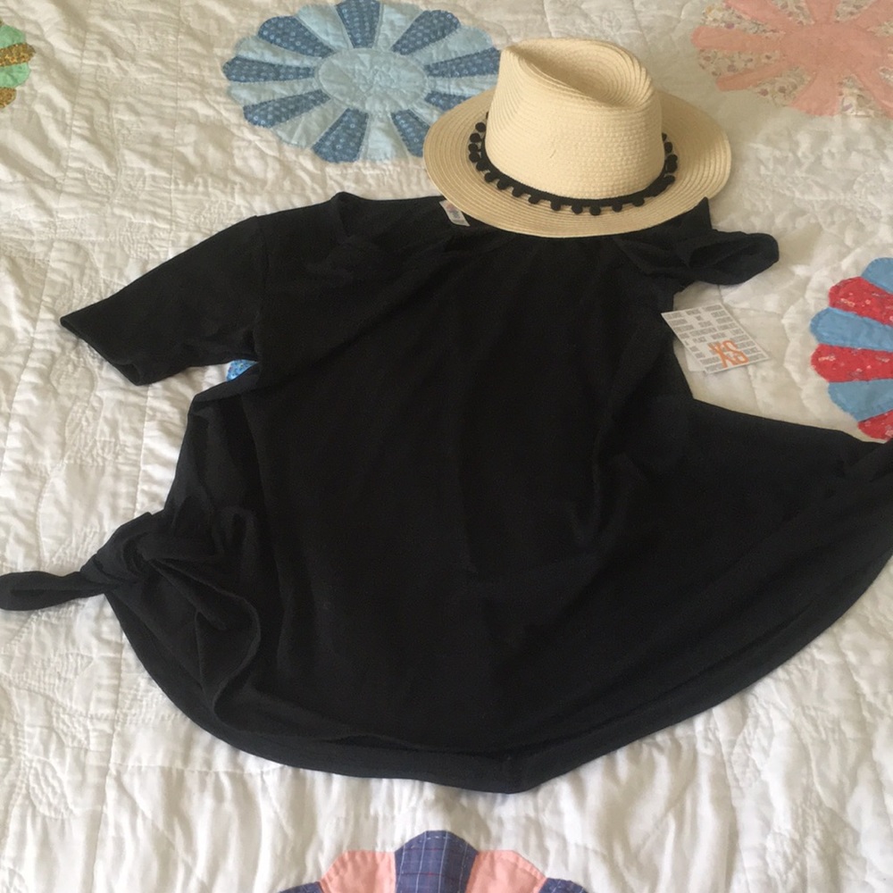 LuLaRoe Perfect Tee